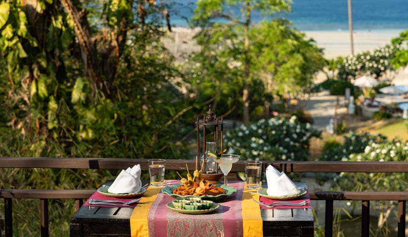 Ruan Thai Restaurant Food and Beach View